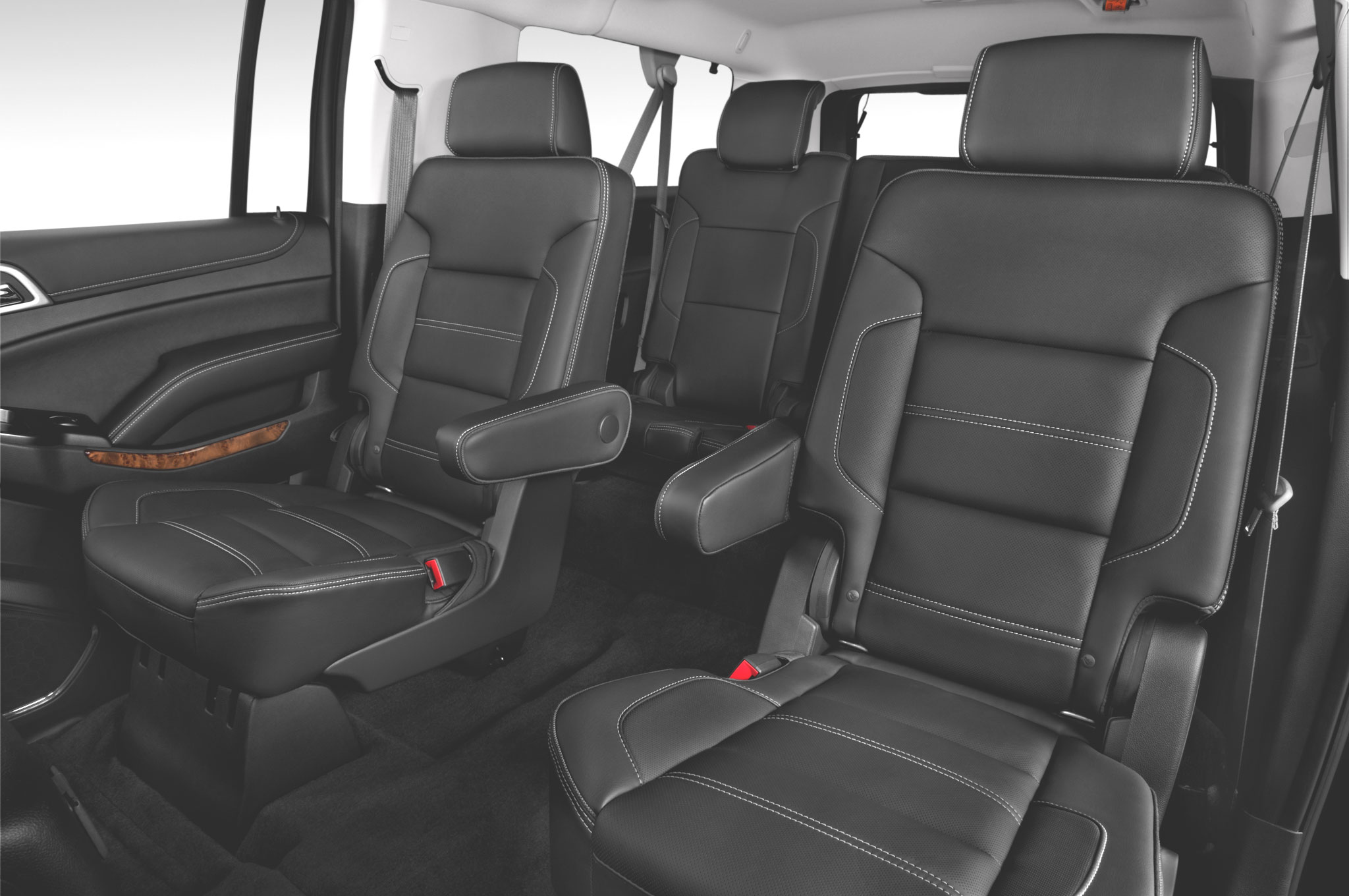 2015gmcyukonxldenalisuvbackseat Transparent aspen limousine